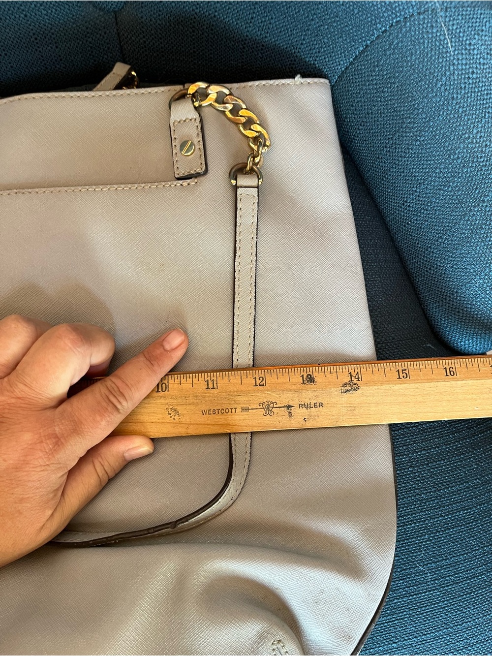 Michael Kors MK Chain-Handle Tote Bag - Gray Pebbled Leather - Picture 3 of 16